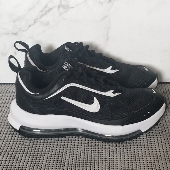Nike Shoes - NIKE Air Max Ap Black White Sneakers Tennis Shoes Women Size 5.5